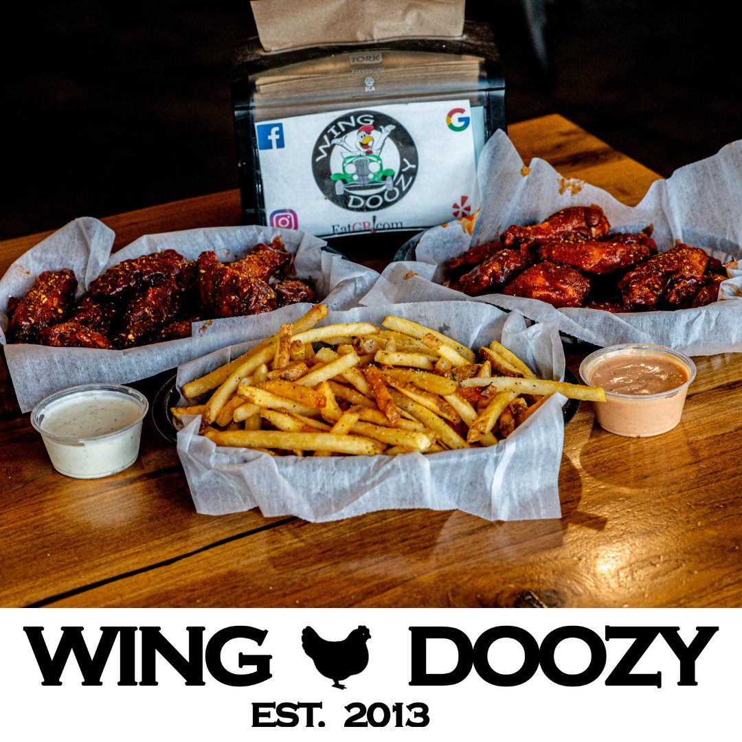 WingDoozy's tweet photo. Celebrate the season with Wing Doozy's Combo for 2! 🌟 20 juicy wings, large fries, &amp; 2 dips - it's a feast that feeds more! Customize your sauces for that holiday magic. Perfect for a cozy pickup or dine-in. Enjoy your winter nights! #HolidayFeast #WingDoozy https://t.co/WGDorlFiol