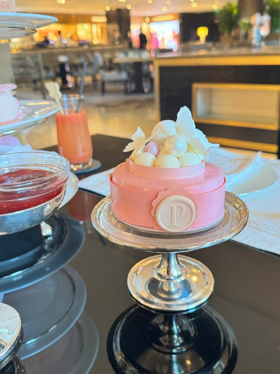 Blythe3329's tweet image. Let's recharge with sweetness😋
#ILoveCake