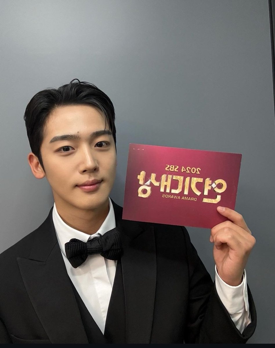 eun83080's tweet photo. 오램만에 내사랑♡♡♡
너무 잘생겼쪄잉♡♡♡
사랑해 징짜 https://t.co/tkXFfYhxPz