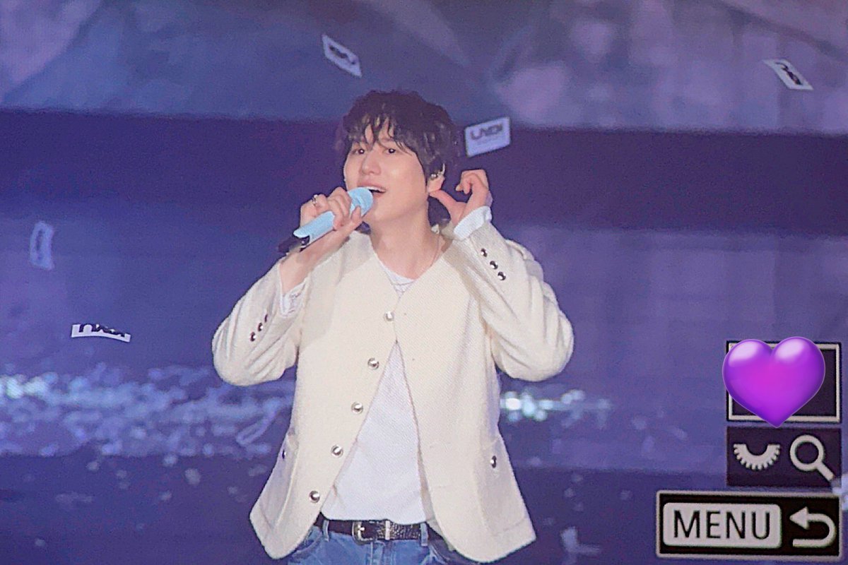 violetcolorer's tweet photo. 241221 COLORS  #규현 #KYUHYUN 

노래 부를 때 제일 행복해 보여 🥹🥹 https://t.co/zvGUtYLSP5