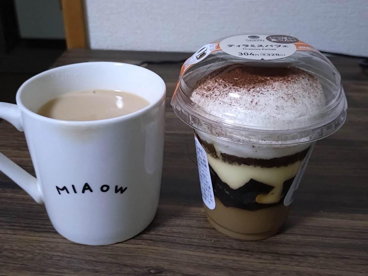 Ekko_WEST's tweet photo. 今日ももう終わりますが……

ゴスペラーズ、誕生日おめでとうございます🎉
30年、色々なことがあったと思いますが、ゴスペラーズに出会えたこと、そしてファンでいられることがとても嬉しいです！
来年の城ホール公演が楽しみです☺

#ゴスペラーズ
#ゴスペラーズ30周年記念祭 https://t.co/ItZEPz7udk