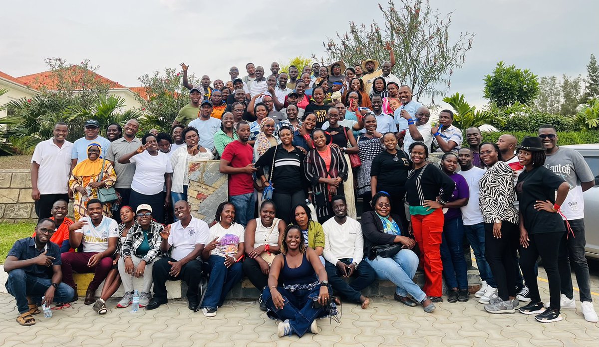 Global Health Collaborative (@globalhealthco4) on Twitter photo Happy Holidays from us to you all! And special appreciation to our partners <a href="/MGHGlobalHealth/">Mass General Center for Global Health</a> <a href="/MbararaUST/">Mbarara University</a> <a href="/MbararaHospital/">Mbarara Referral Hospital</a> <a href="/MustMedFaculty/">MUST FACULTY OF MEDICINE</a> <a href="/PbyakikaPauline/">Prof. Pauline Byakika -Kibwika</a> <a href="/drlouiseivers/">Lotbo</a> <a href="/dr_sasiimwe/">Stephen Asiimwe Dr</a> <a href="/AnnetKembabazi1/">Annet Kembabazi</a> <a href="/BuildHealthIntl/">Build Health International</a> <a href="/MinofHealthUG/">Ministry of Health- Uganda</a> <a href="/epi_ug/">msf/epicentre mbra</a> <a href="/HospiceAfricaUg/">Hospice Africa Ug</a> <a href="/TASOUganda/">TASO,Uganda</a> Happy Holidays from us to you all! And special appreciation to our partners <a href="/MGHGlobalHealth/">Mass General Center for Global Health</a> <a href="/MbararaUST/">Mbarara University</a> <a href="/MbararaHospital/">Mbarara Referral Hospital</a> <a href="/MustMedFaculty/">MUST FACULTY OF MEDICINE</a> <a href="/PbyakikaPauline/">Prof. Pauline Byakika -Kibwika</a> <a href="/drlouiseivers/">Lotbo</a> <a href="/dr_sasiimwe/">Stephen Asiimwe Dr</a> <a href="/AnnetKembabazi1/">Annet Kembabazi</a> <a href="/BuildHealthIntl/">Build Health International</a> <a href="/MinofHealthUG/">Ministry of Health- Uganda</a> <a href="/epi_ug/">msf/epicentre mbra</a> <a href="/HospiceAfricaUg/">Hospice Africa Ug</a> <a href="/TASOUganda/">TASO,Uganda</a>
