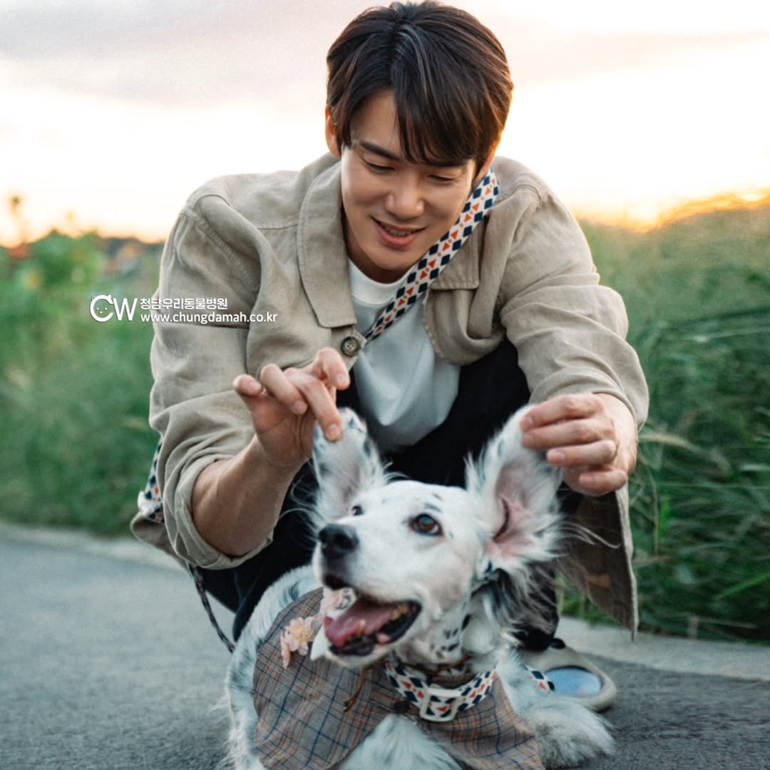 Yeonseok411_IFC's tweet image. 20241221 🥳 Dear #Rita, congrats on you drama debut! 😆🥹🎉

Episode 8 of #WhenthePhoneRings 🤍
#BaekSaEon, #HongHeeJu and #Rita 🥹🤍  

#YooYeonSeok #ChaeSooBin #유연석 #채수빈 #리타 #지금거신전화는