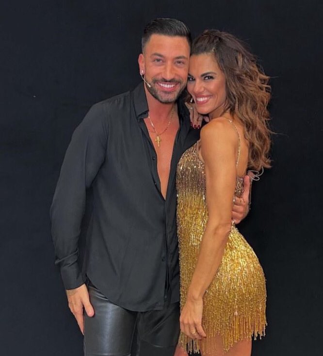 Wishing <a href="/pernicegiovann1/">Giovanni Pernice</a> and Bianca all the best of luck for the <a href="/Ballando_Rai/">BallandoConLeStelle</a> final tonight