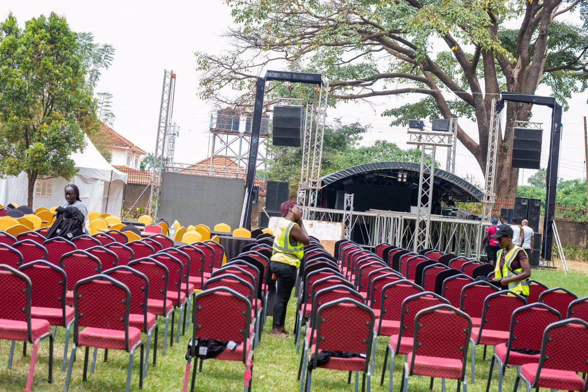 <a href="/rudeboypsquare/">Rudeboy</a> perfoeming at Acholi Inn hotel and the stage is set for tonigh

#RudeBoyInGulu