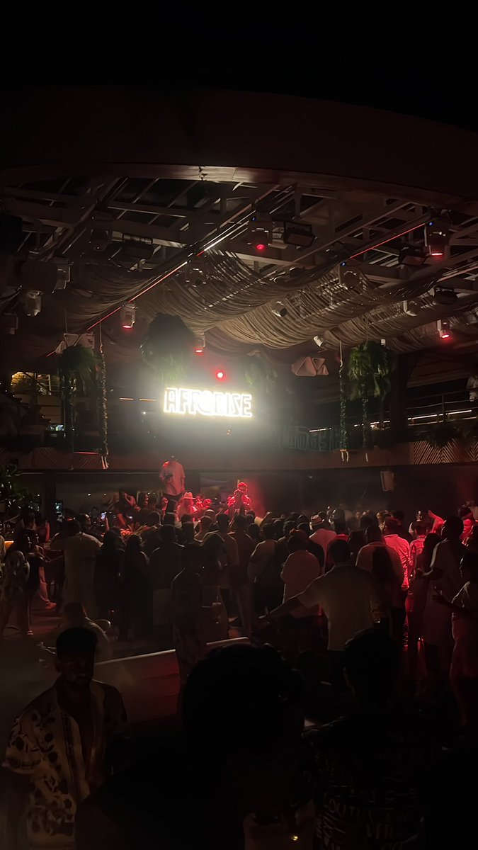 Alex Smith tweet media