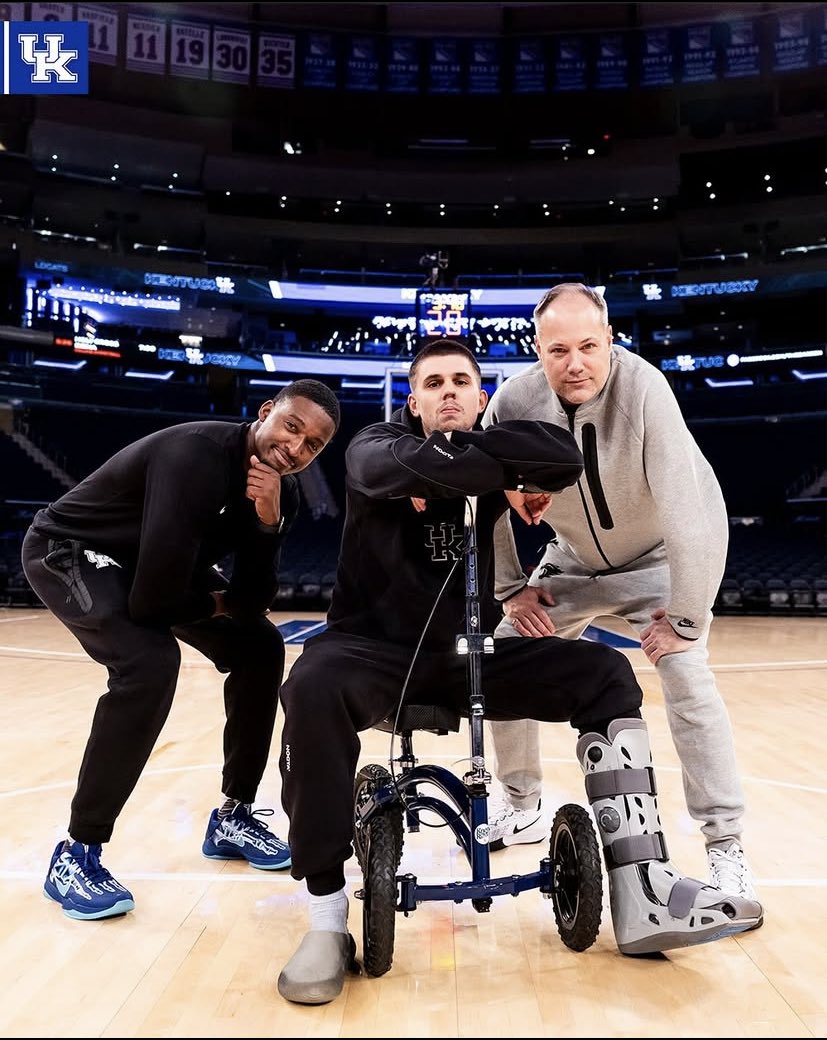 BBNSportsCenter's tweet photo. Game.
Day. https://t.co/OkY8GV2lR7