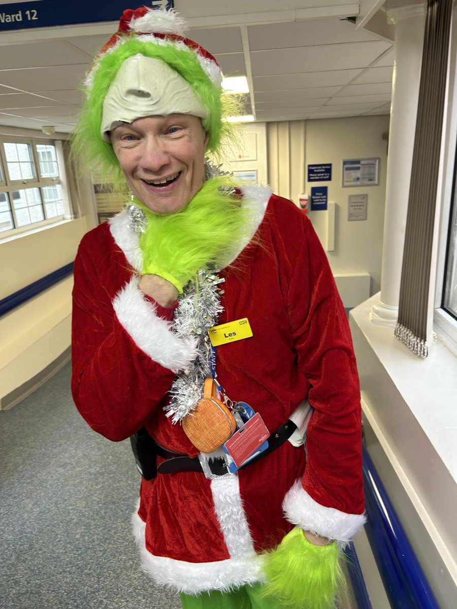 <a href="/JoanneWiliams/">Jo Williams</a> <a href="/BSol_ICS/">Birmingham and Solihull Integrated Care System</a> Didn’t want you to miss Les’s outfit ! A photo below of one of our porters, the lovely Les, this is my second Xmas <a href="/ROHNHSFT/">The Royal Orthopaedic Hospital</a>  &amp; it’s heartwarming 2see Les dressed up again spreading Xmas cheer as he transfers our patients around playing festive music🎄👏