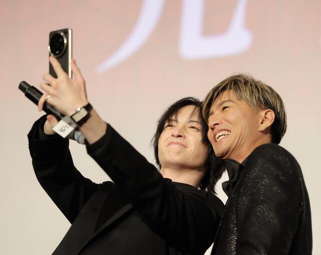 ytkm_172532's tweet photo. 😭😭🤳🏻🫶🏻
#グランメゾンプロジェクト #グランメゾン東京 
#木村拓哉 #玉森裕太 https://t.co/5UFAYnFxq1