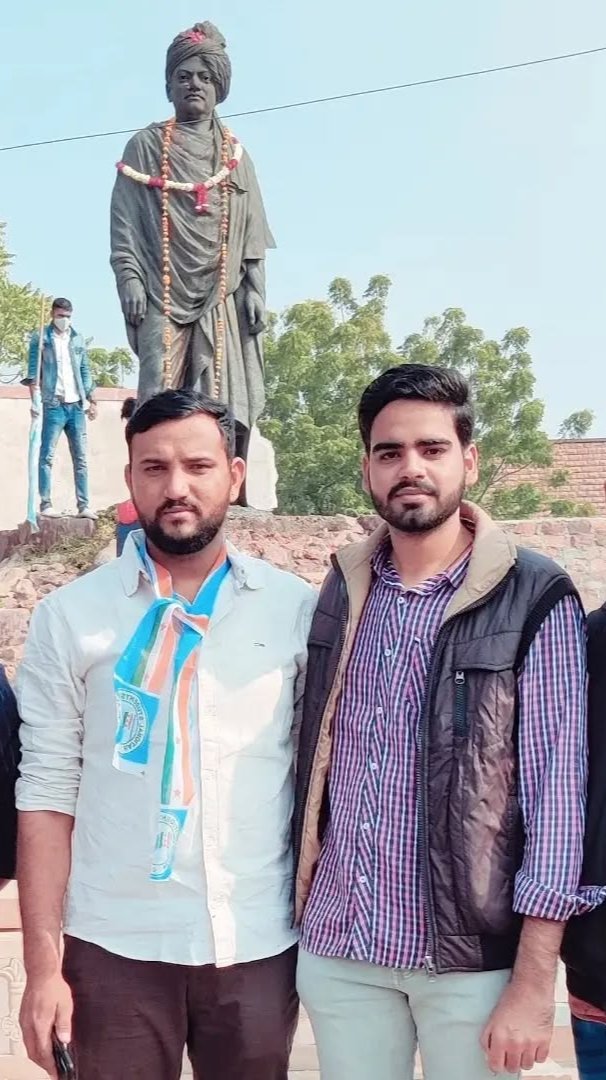 RohanMBM's tweet photo. बड़े भाई हरेन्द्र चौधरी जी को NSUI के प्रदेश उपाध्यक्ष बनने पर हार्दिक बधाई एवं उज्ज्वल भविष्य की शुभकामनाएं 
@HarendraJnvu https://t.co/GjgYGomOAQ