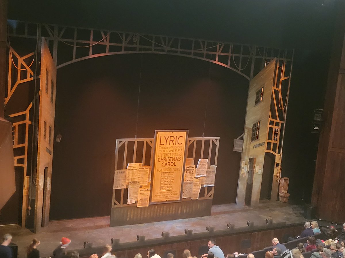 aquinasgrammar's tweet photo. 10B went to the Lyric theatre to watch 'A Christmas Carol', the novel they are currently studying in English. A joyous production set in the Victorian streets of Belfast, SFX, live music, and even puppetry! James, Finn, and Mr Maule even got to meet Scrooge himself after the show https://t.co/BzkttMIdao