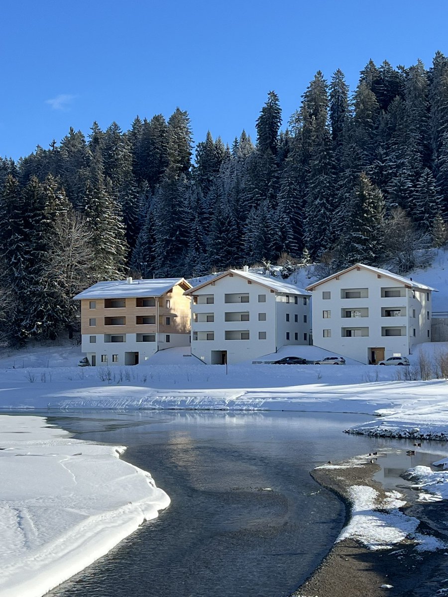 Pradas Resort tweet media