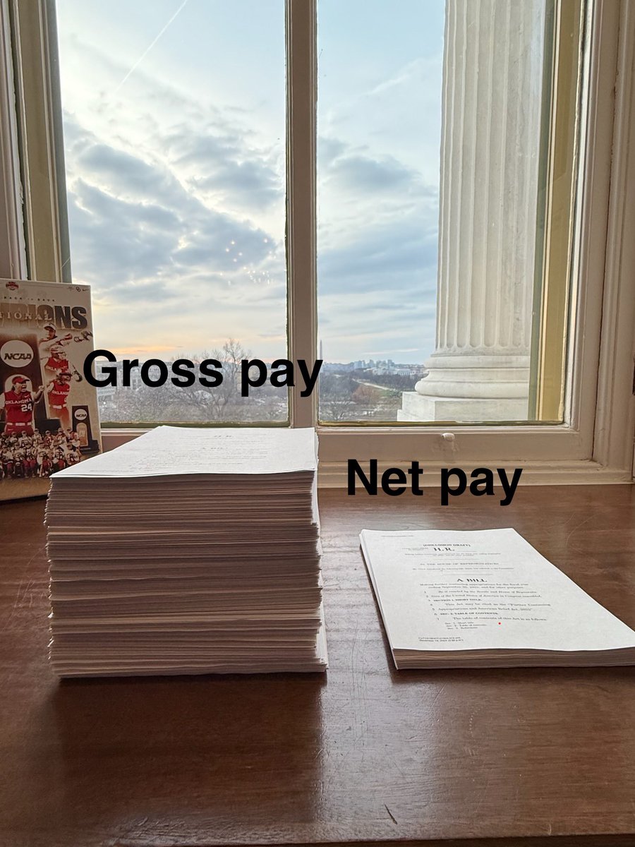 ratedRms's tweet photo. If the bill was an American pay check @elonmusk #governmentshutdown #doge #maga https://t.co/5wrTzv3bsD