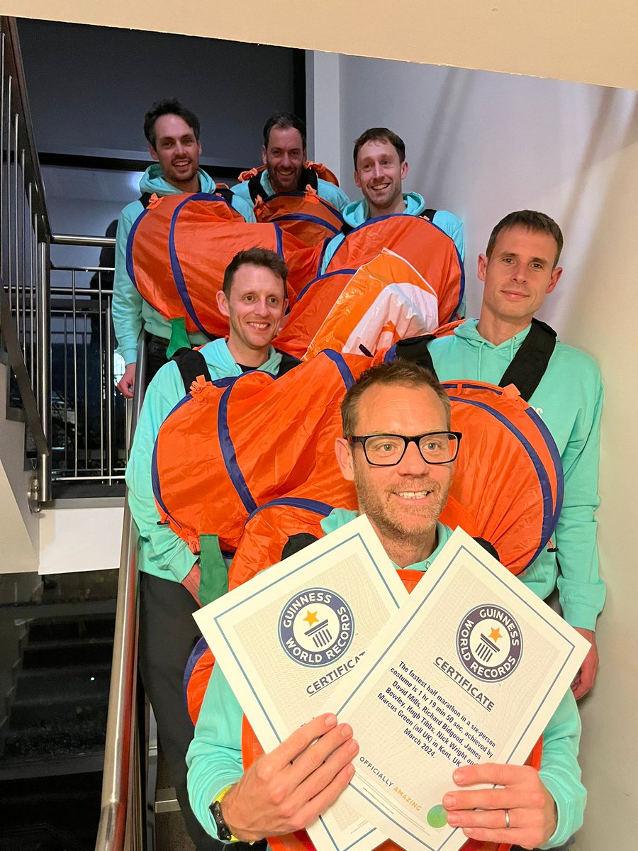 Marcus_Green86's tweet photo. And here it is - Team Phil and Philapillar are officially Guinness World Record holders! For the fastest marathon and half marathon in a 6-person costume. @mndassoc @guinnessworldrecords @manchestermarathon
#mnd #mnda #teamphil #teamphilmnda

2hr 57m 31s

https://t.co/mNbu6pK63O https://t.co/01zWrhITZh