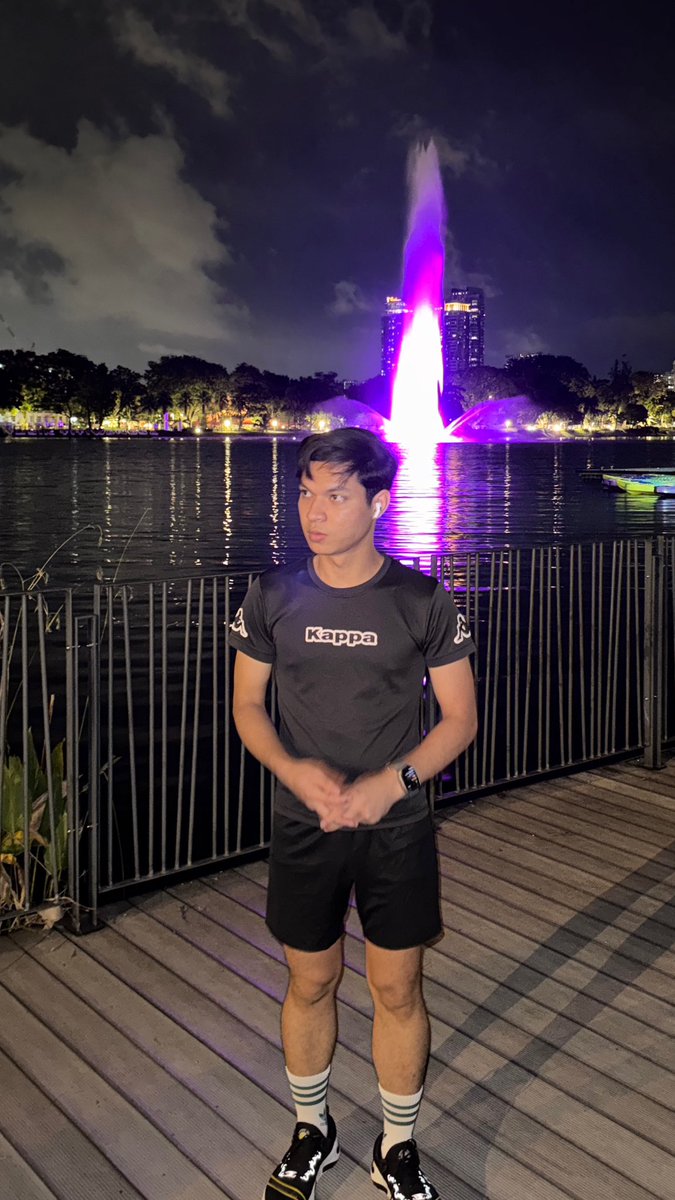 OnlyFiizz's tweet photo. 🏃‍♂️ https://t.co/zGD523Ixt2
