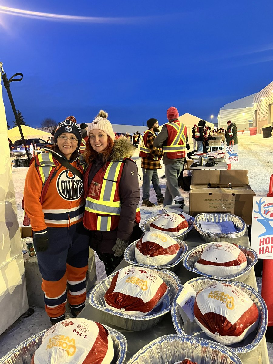 Holiday Hamper tweet media
