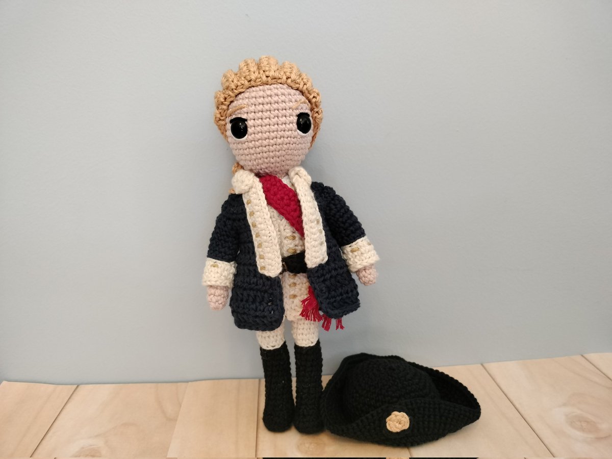 ✨ Brigadier General Fraser ✨ 

Seeing Jamie wearing a uniform created a need for me to design it and make it happen. And here he is 🥰 

Especially thanks to <a href="/peekaboo_jen/">Tash</a> who helped me with the uniform photos ✨💜✨

<a href="/SamHeughan/">Sam Heughan</a>
<a href="/Outlander_STARZ/">Outlander Universe</a>
#Outlander