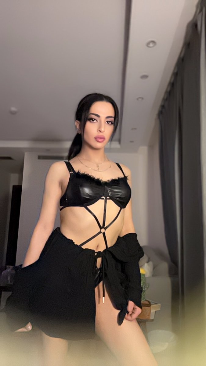 Love you guys ❤️☺️👇🏻

linktr.ee/lydiadani