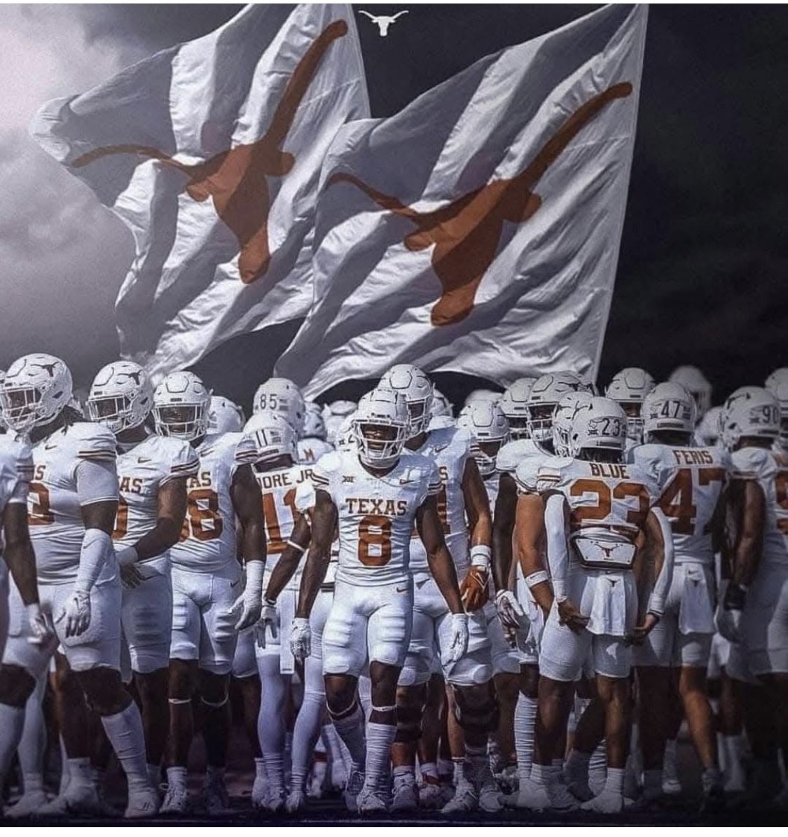 It’s GAME DAY!!!! Let’s GOOOOO!!! 
#HookEm #EmbraceTheHate
#ALLLLLLLGas #TexasFight 
#BeatClemson 🤘🏻🤘🏻🤘🏻🤘🏻🤘🏻