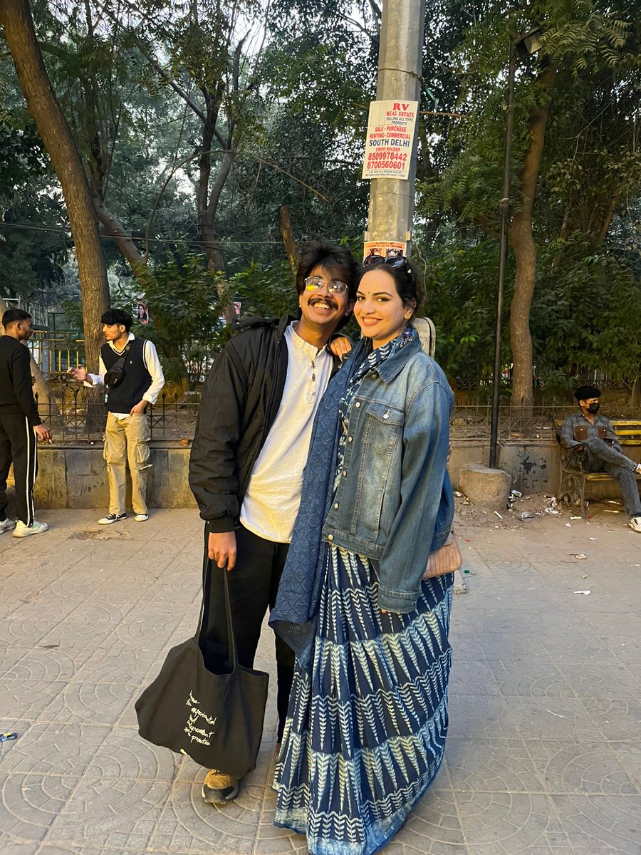 EhrazZaman's tweet photo. Clearly you haven't seen my gf 🥰 https://t.co/aT19SHzE8h
