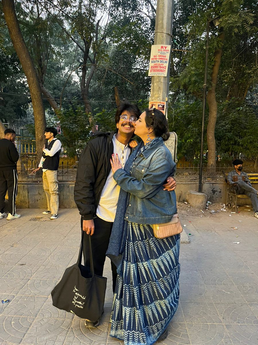 EhrazZaman's tweet photo. Clearly you haven't seen my gf 🥰 https://t.co/aT19SHzE8h
