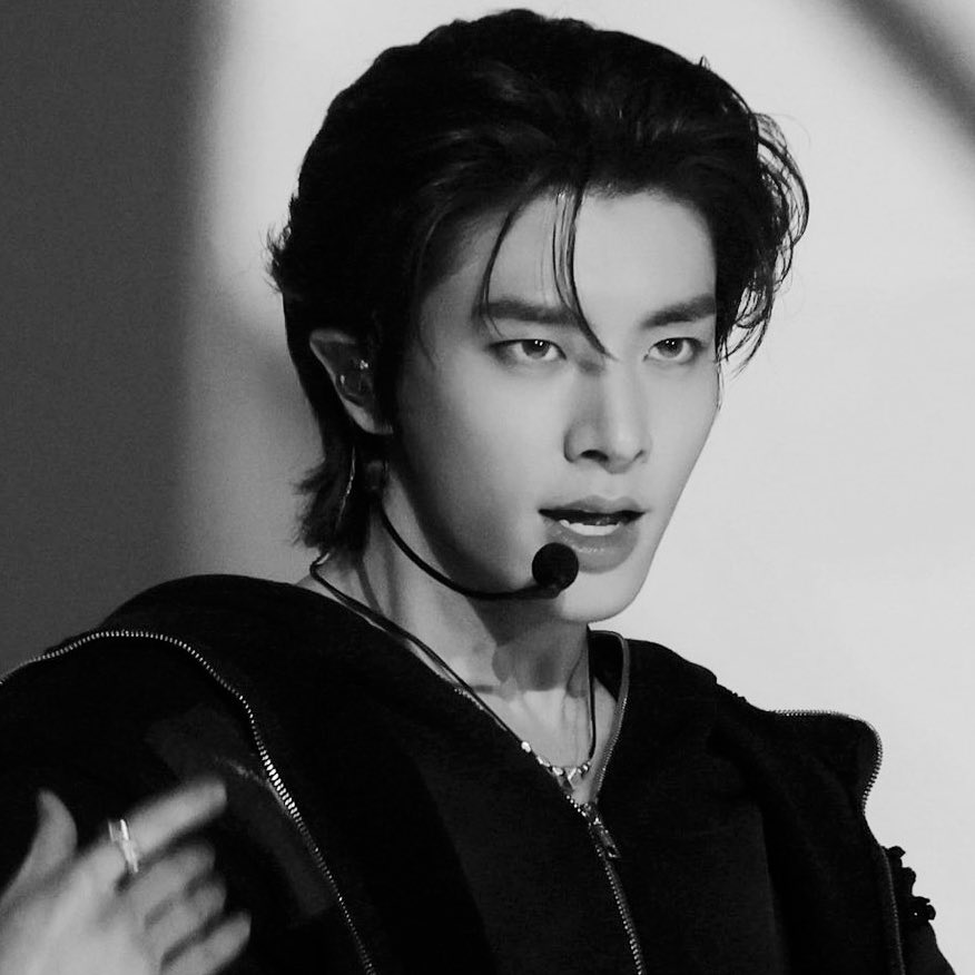 Tony Stark tweet media