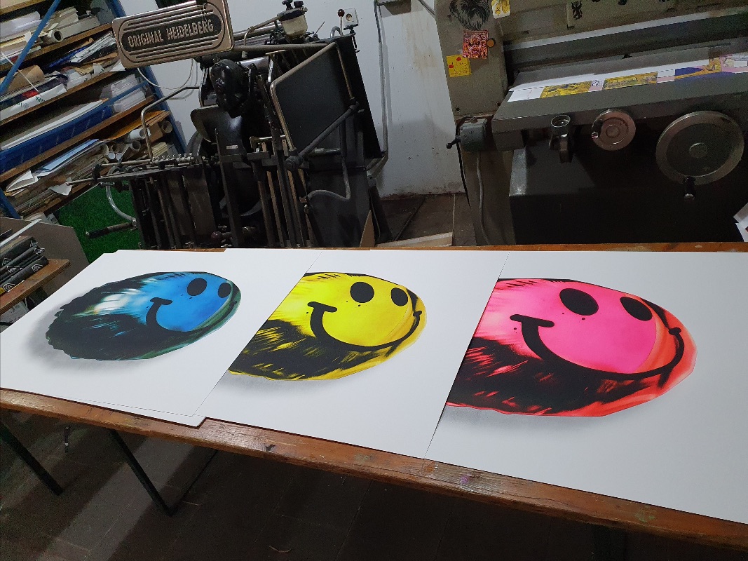 Season's Greetings 💫 - See you in 2025 ! - mailchi.mp/60e1d273712f/s…