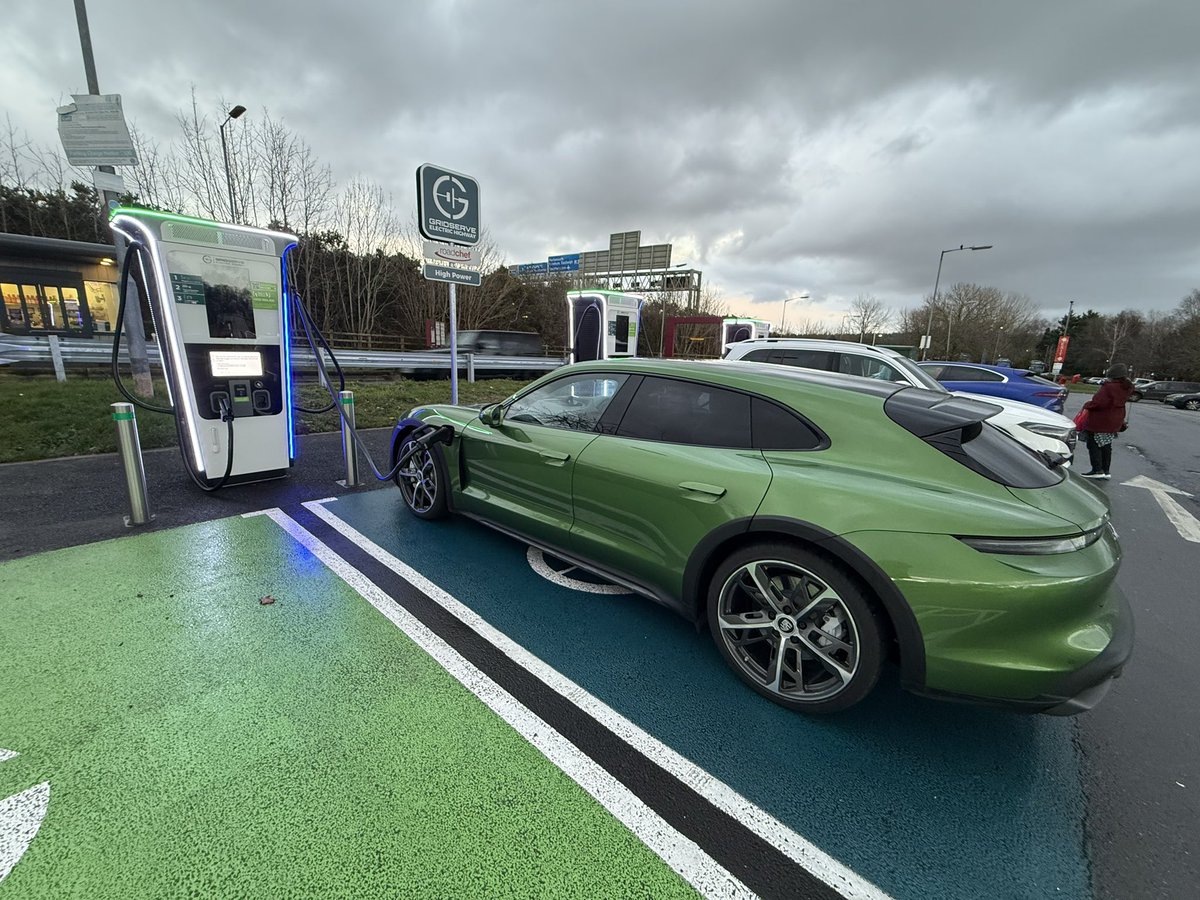 Rickpoisson's tweet photo. @ElecHighway 41kW is pathetic on a ‘high powered charger’ 🔌 8.54kWh in 13mins is painful - Porsche Taycan with warm battery started at 50% soc🔋 Rownhams southbound services GS10658 #angry https://t.co/sQxX6DVua0