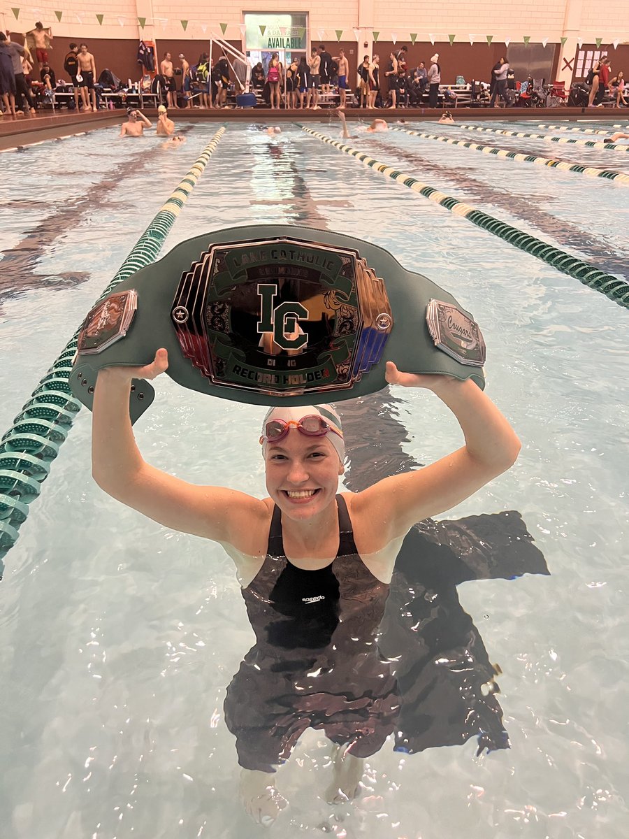 Lake Catholic Swimming & Diving tweet media