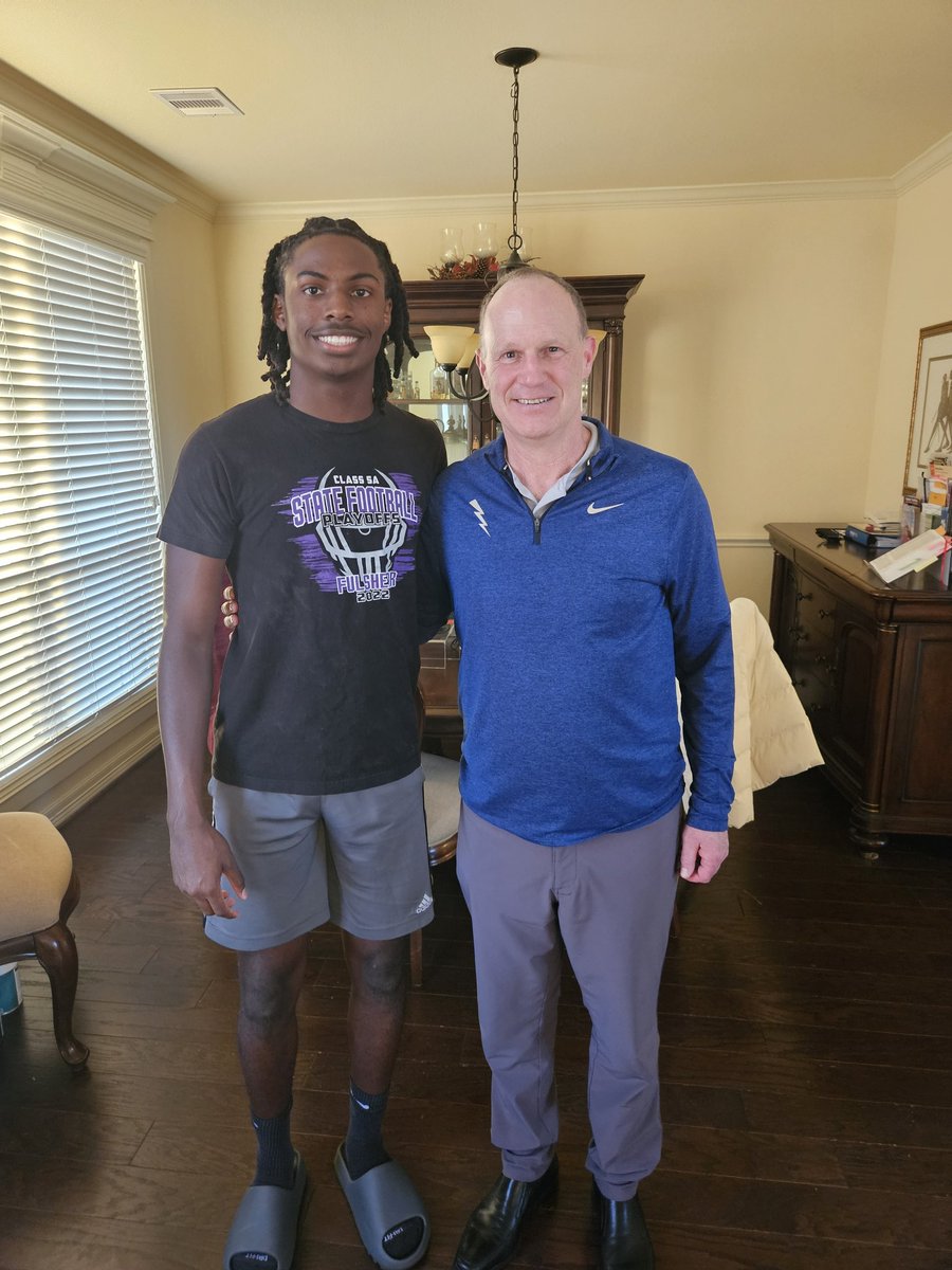 Jerome Z. Drain (@jeromedrain_) on Twitter photo Huge thanks to <a href="/CoachTCalhoun/">Troy Calhoun</a> for coming down to Houston to talk with me and my family! Can't wait to play for a guy like this. #boltbrotherhood #WeAreFu1shear Huge thanks to <a href="/CoachTCalhoun/">Troy Calhoun</a> for coming down to Houston to talk with me and my family! Can't wait to play for a guy like this. #boltbrotherhood #WeAreFu1shear
