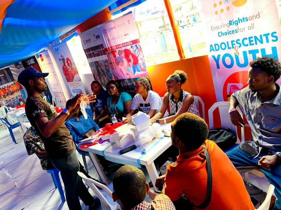 Imo_Uchenna's tweet photo. ✔️ Blood sugar testing
✔️ Urinalysis
✔️ Hepatitis Screening
✔️ BP and Body Mass Index check
✔️ Medical consultation and a lot more….
#WiseUpCRS #PlaySafe #Condomize #UNFPACRSO #CarnivalCalabar #OurSharedProsperity #CalabarCarnival https://t.co/TVU8eG2eCk