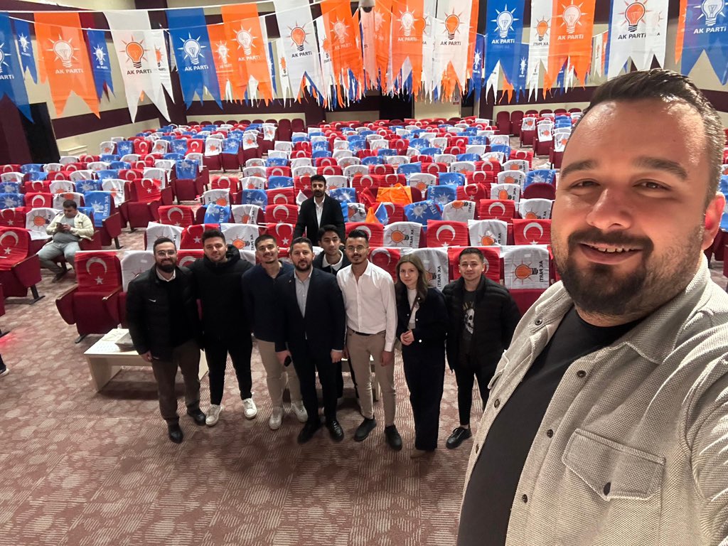 📍KARAMAN

Büyük buluşma için geri sayım başladı! ✨

Pazar günü (Yarın) gerçekleşecek olan İl Gençlik Kolları 7. Olağan kongremiz için salonumuzda incelemelerde bulunduk.

AK Gençlik Hazır , Karaman Hazır!