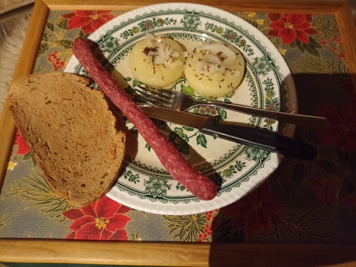 EwigerZyniker tweet media