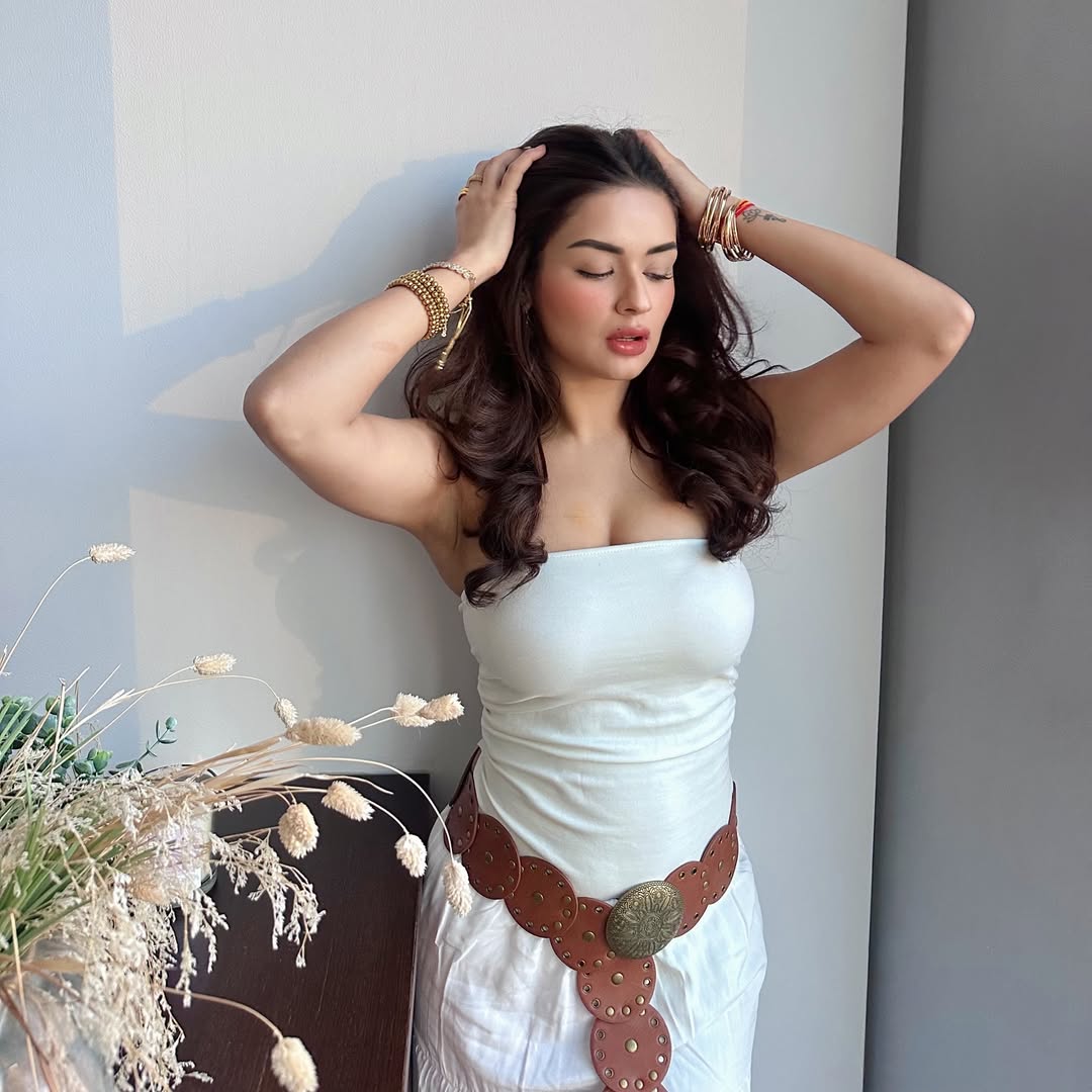 GfV_X18WYAAI2jO?format=jpg&name=medium