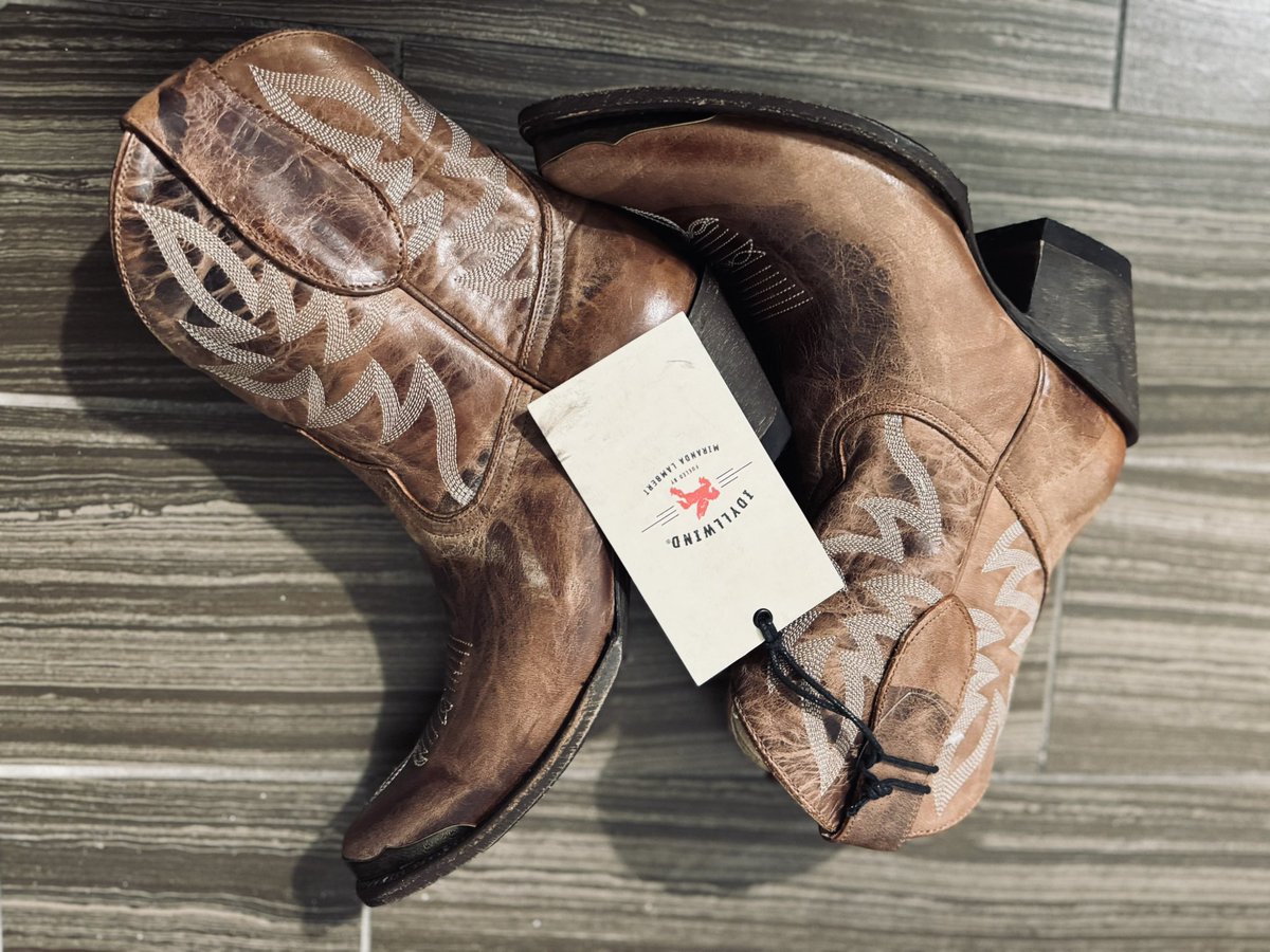 Halleluya Ekandjo tweet media