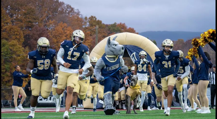 J.Cole Jr (@jasoncolejr8) on Twitter photo Honored To Be Offered By Bluefield State‼️
<a href="/BigBlue_FB/">Bluefield State University Football</a> <a href="/Davon_M0rgan/">DAVON MORGAN</a> Honored To Be Offered By Bluefield State‼️
<a href="/BigBlue_FB/">Bluefield State University Football</a> <a href="/Davon_M0rgan/">DAVON MORGAN</a>
