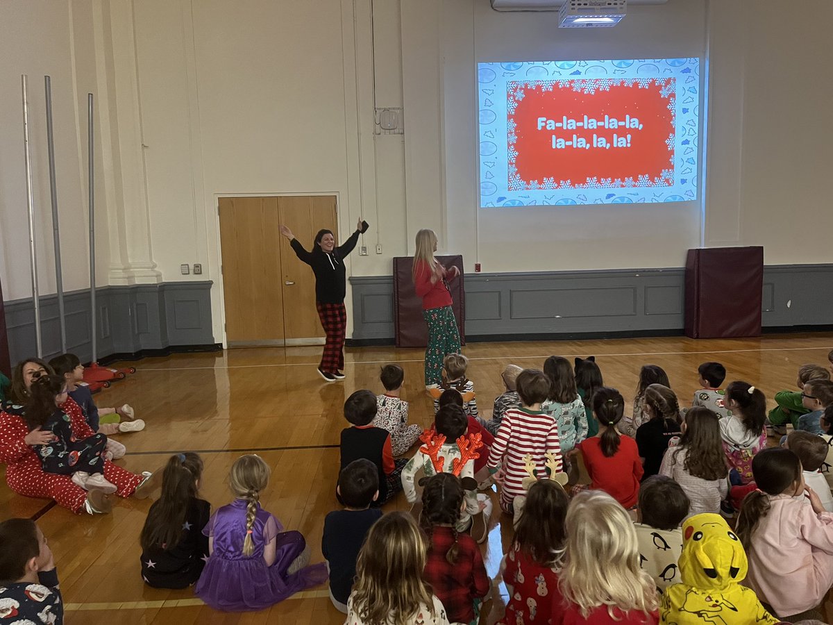 Our tradition continues with our holiday sing along! What a great way to get in the spirit! #tgproid #tollgategrammar