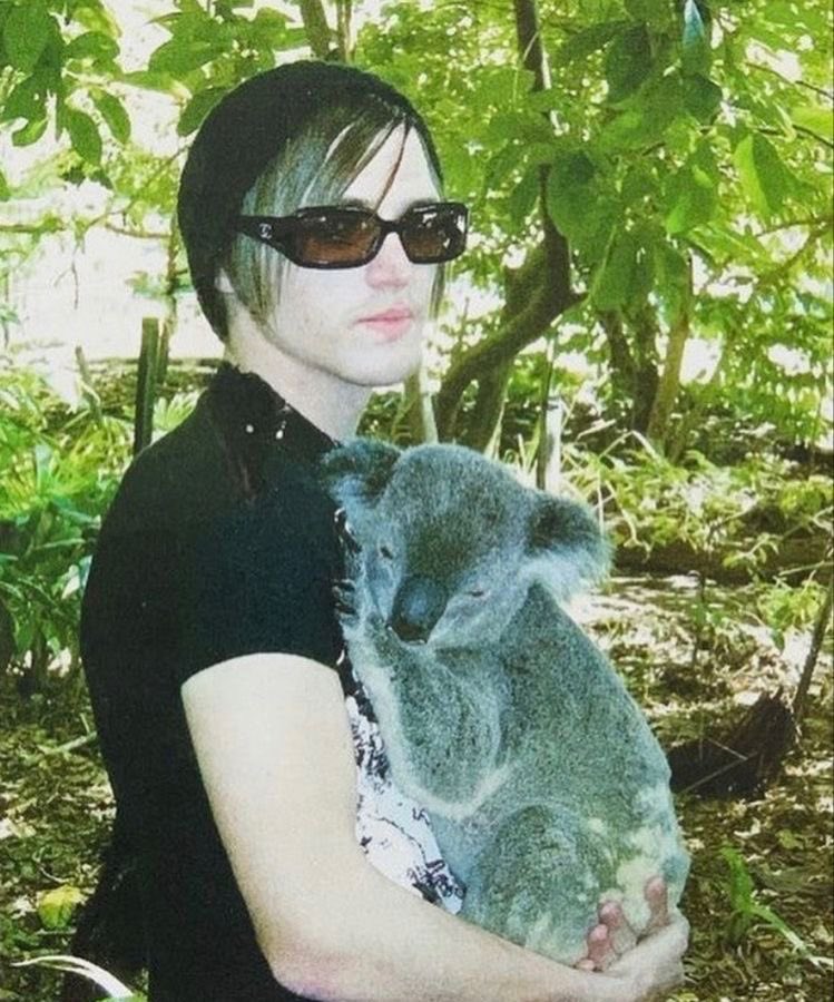 voltaeri's tweet photo. this genre of pictures where they r holding obscure ass animals https://t.co/EhWXW4WNev
