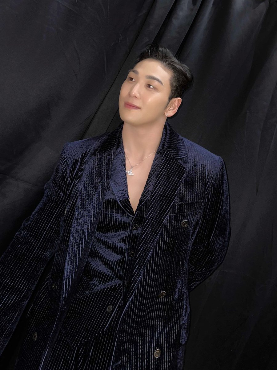 [#B_hind]
2024.12.21
#2024KBS연예대상
  
#백호 #강동호 #BAEKHO #KANGDONGHO