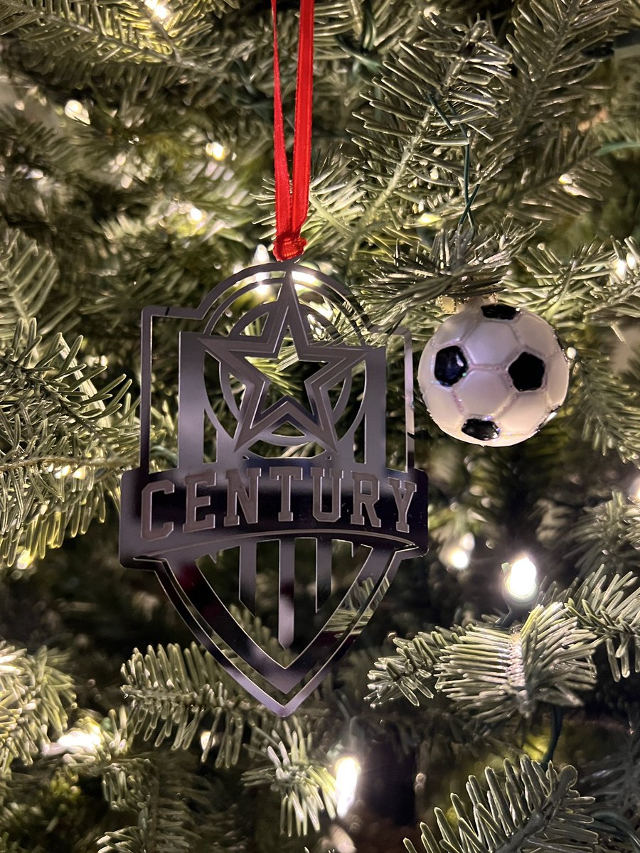 rundomer14's tweet photo. Trimming the tree isn’t complete without making sure we #RepCentury.  Thankful to be a part of such a wonderful organization. @Century_Utd @Century2007bR @CoachWomer @Century2009Gold @abrammadridista (and the 2013 Boys White team) https://t.co/gp6wgD3ilJ