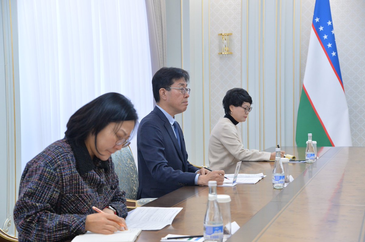 Met with the Ambassador of the Republic of #Korea to #Uzbekistan H.E. Won Doyeon. 🇺🇿🇰🇷 Special Strategic Partnership is strengthening day by day with dynamic exchanges, promising projects, tangible outcomes, and new areas of mutually beneficial cooperation. Our two nations are
