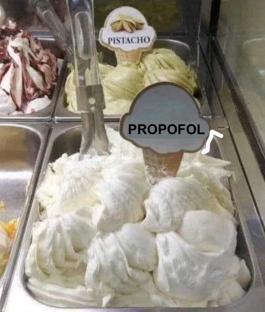 drkeithsiau's tweet image. 😅