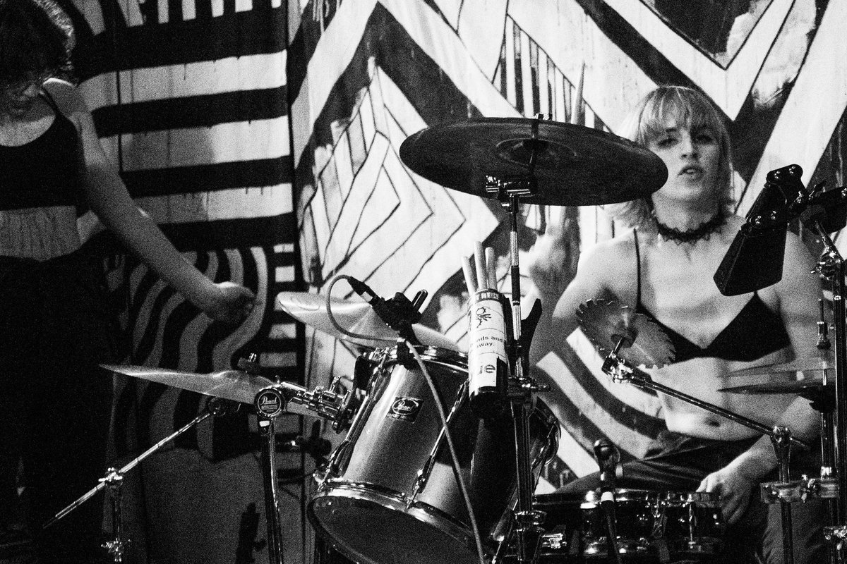 i h8 it here tweet media