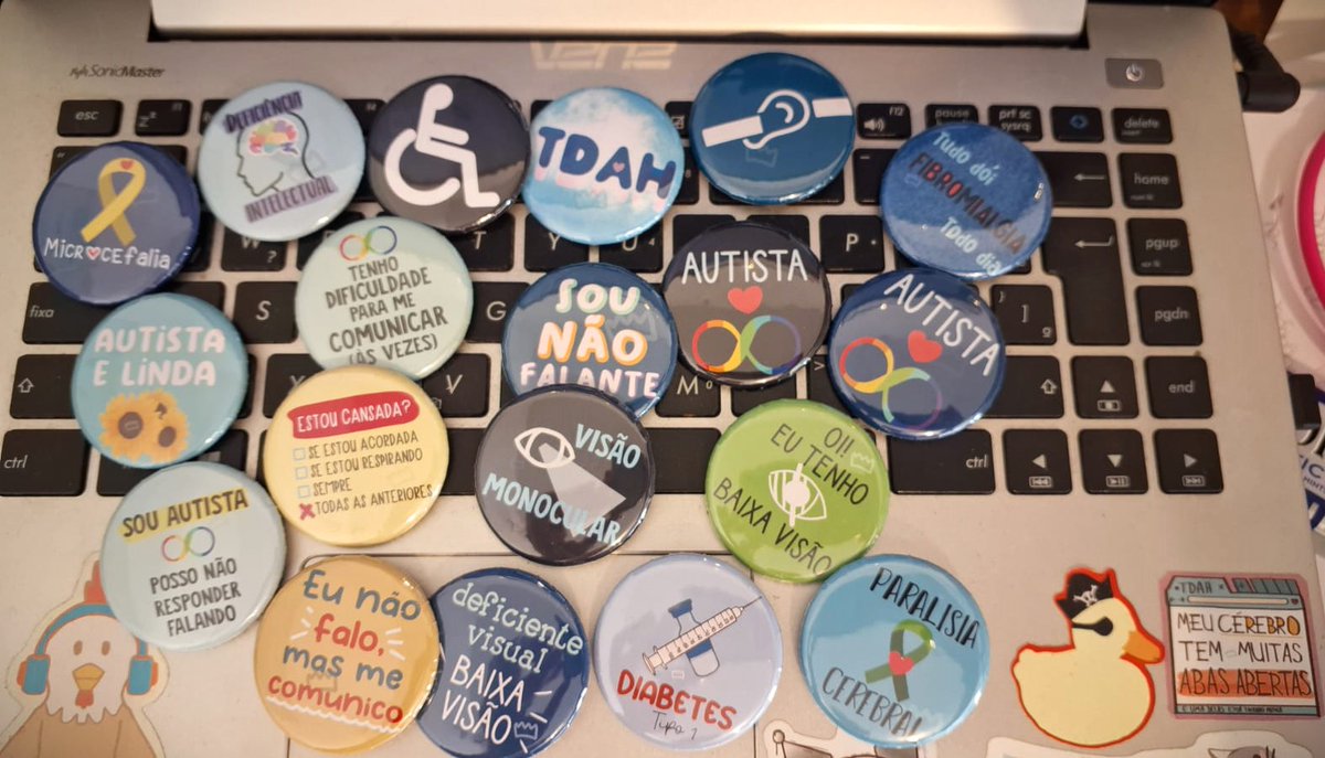 divesca's tweet photo. Tentaram me passar pra trás, então esses modelos entraram no saldão de dezembro: 2 reais cada.
Poucas unidades.

https://t.co/ea0Zex8jsL https://t.co/VahNKl0ao0