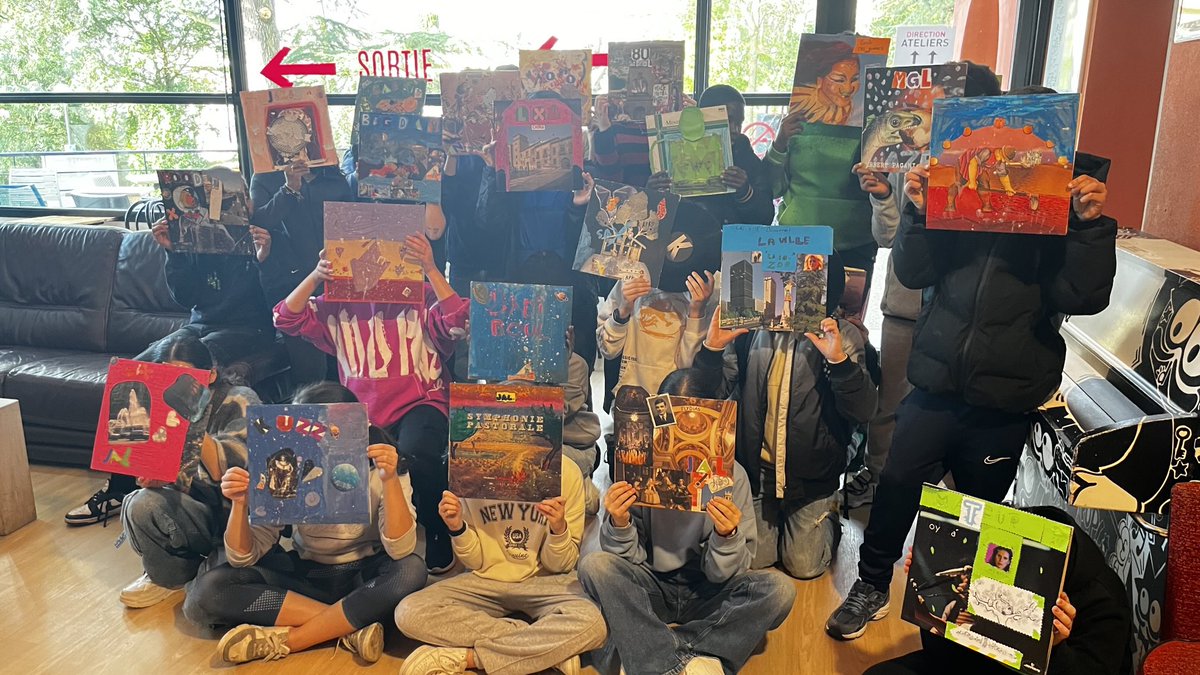 Belle journée ensoleillée,hier, pour la visite de St-Germain-en-laye et la rencontre entre la 5e classe orchestre⁩ et ⁦⁦<a href="/laclefstgermain/">La CLEF / Saint-Germain-en-Laye (78)</a>⁩ !

Merci à la clef pour l’organisation de l’atelier « Ma discothèque imaginaire » !

Un beau moment de partage et de création 🎉