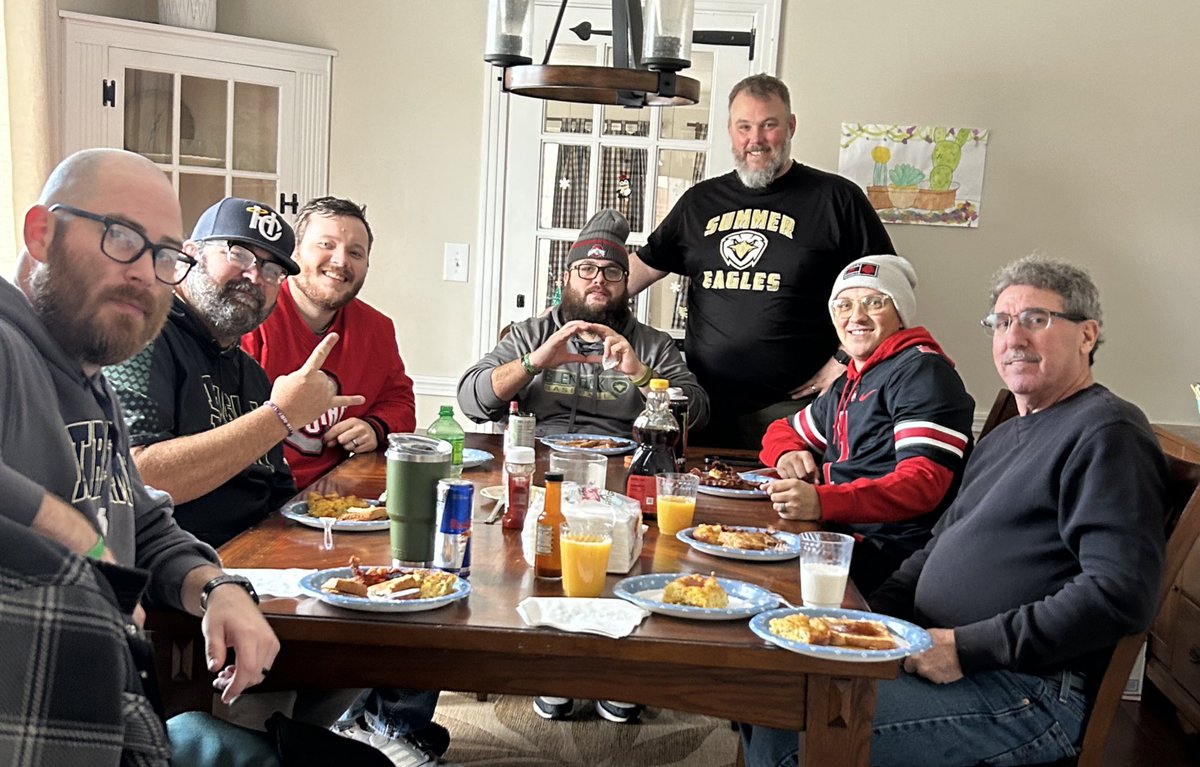 Coach Fris tweet media