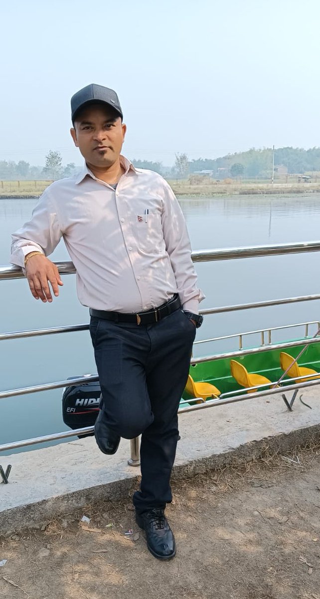 basnet4april's tweet photo. फर्केर हेर्नु जरुरी छैन जो जहाँ छुट्यो त्यो
कहिले पनि आफ्नो थिएन जो आफ्नो हो उ
कहिले पनि छुट्ने छैन चाहे त्यो रगतको नाता होस या भावनाको #bhabindra1118 https://t.co/5EPpheW5iz