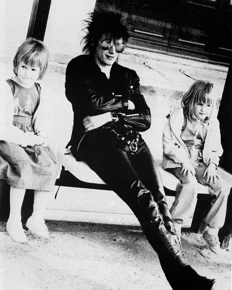 X-Ray Eyes  tweet media