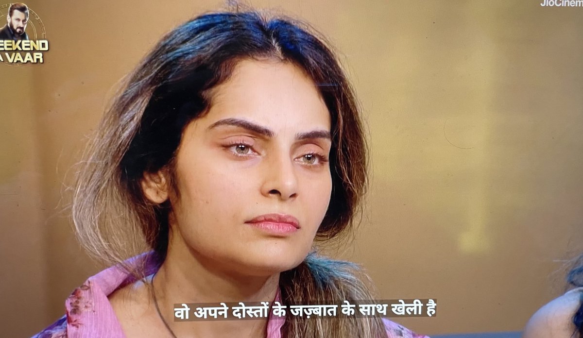 beingrachit_'s tweet photo. there should be a separate fanbase for THESE STUNINNGGGGG subtitles

ABSOLUTELY GOLD LEVEL 🔥🔥🤌🏻🤌🏻

#KaranveerMehra
WE LOVE KARANVEER MEHRA https://t.co/lNgxKa7E9i