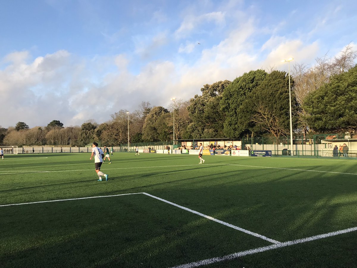 Ground 341
🏆 Isthmian League Premier Division
🏟 Oaklands Park
💷 £10
Attendance: 257
Chichester City 1
Hendon 0